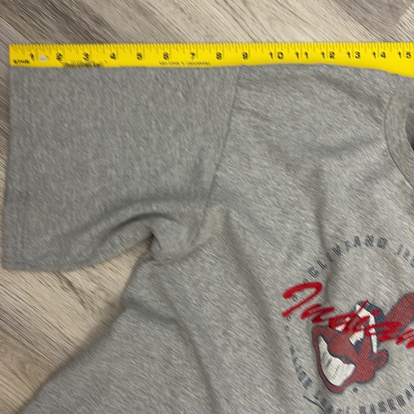 Vintage 2005 Lee Sport Gray Cleveland Indians MLB Logo Women's T-Shirt Size M - Picture 10 of 10